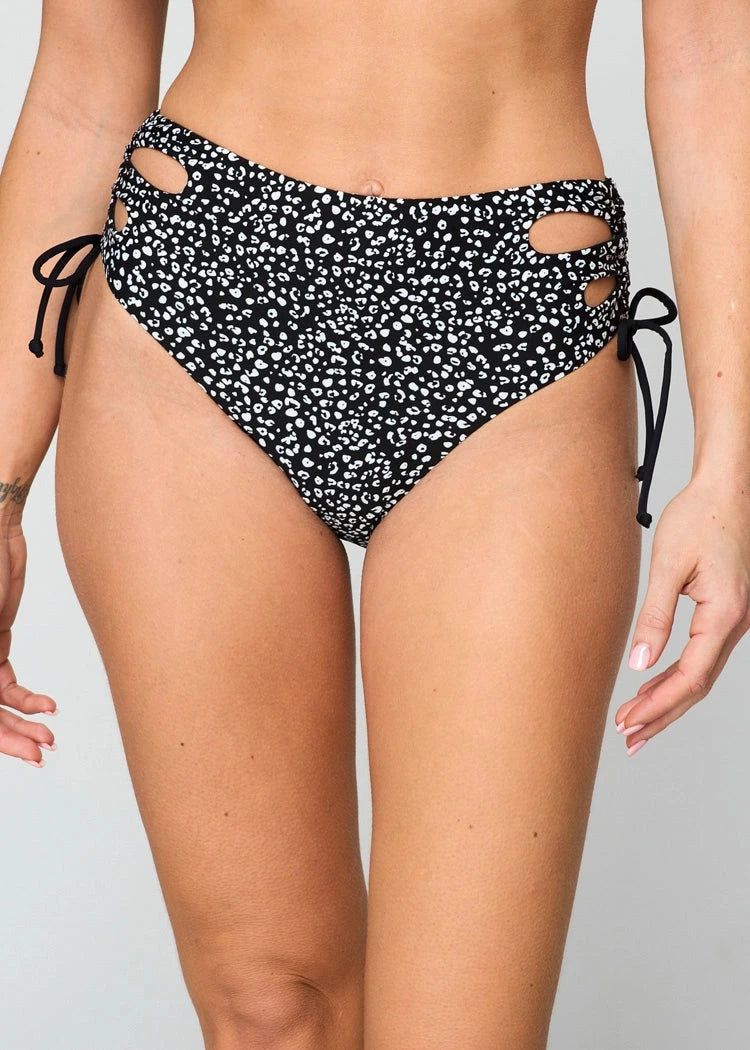 תחתון ביקיני גזרה גבוהה עם קשירות צד הדפס שחור/לבן - לויטקס Levitex