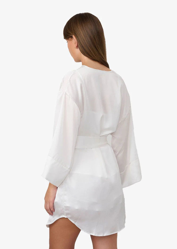 חלוק סאטן מבריק פמינה Femina