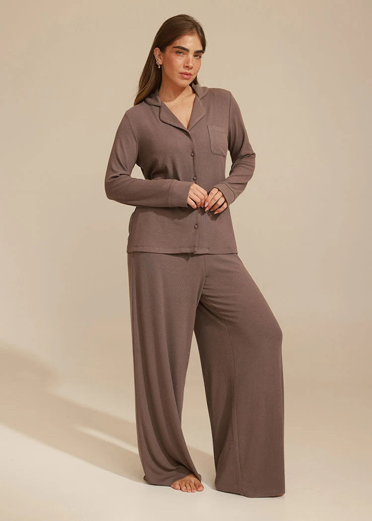 סט מבד ריב של חולצה מכופתרת ומכנס רחב RAISIN Femina