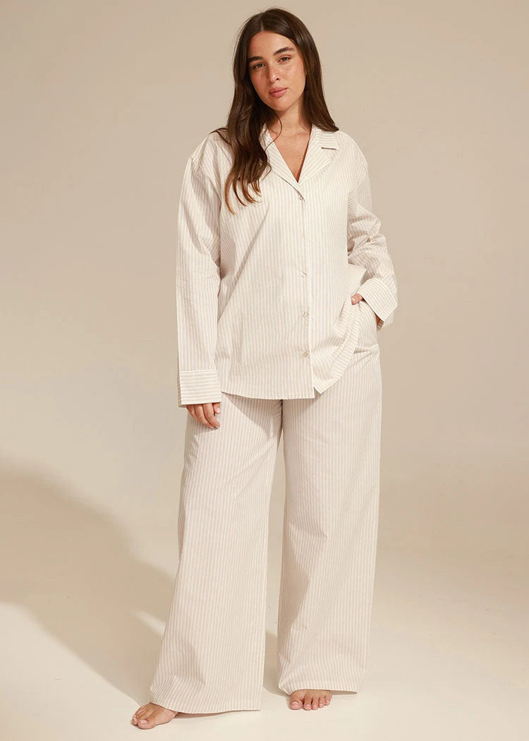 סט אריג פסים אבן ולבן עם צווארון דש קלאסי NATURAL STRIPES Femina