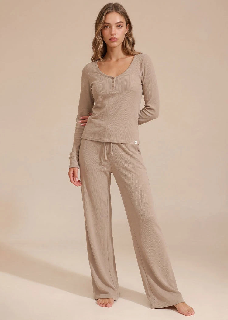סט פיקה קטן וי כפתורים KHAKI Femina
