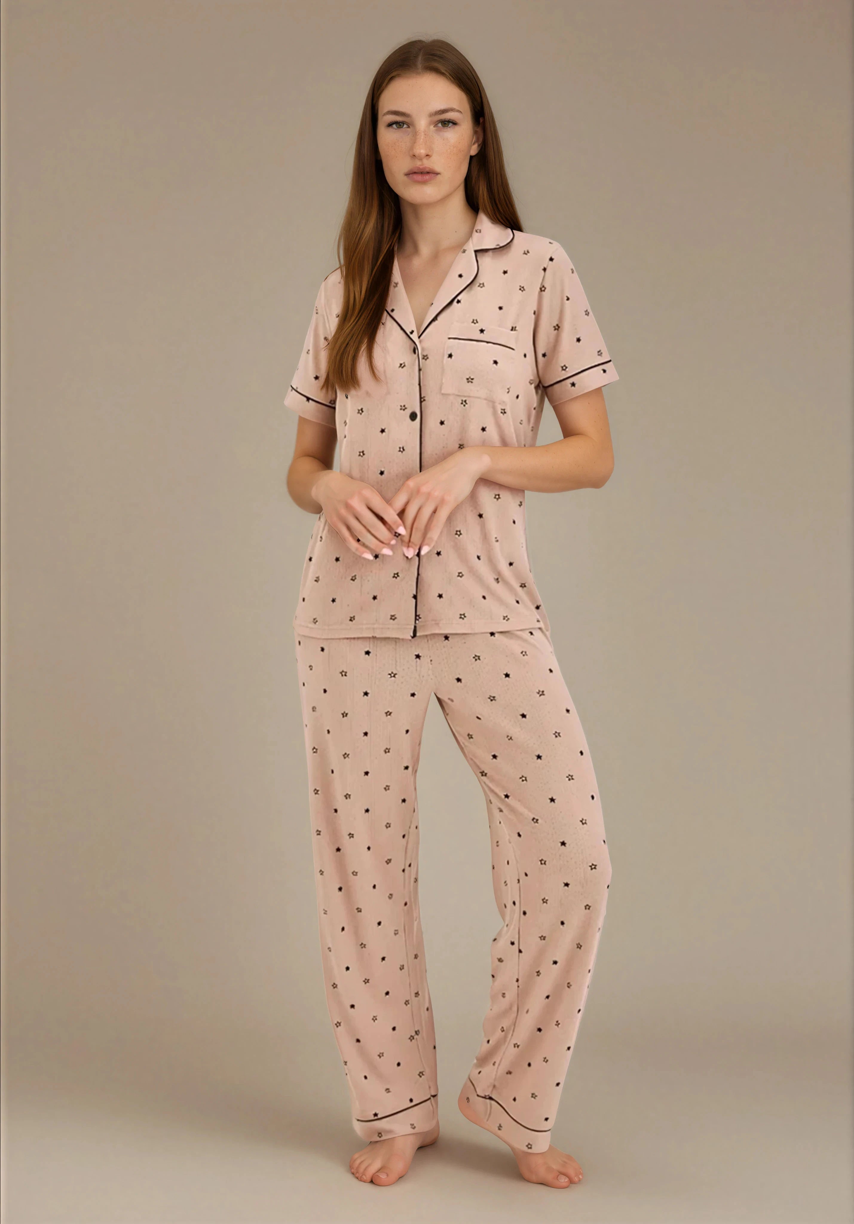 סט פיג'מה פוינטל כפתורים בז' אינטימה