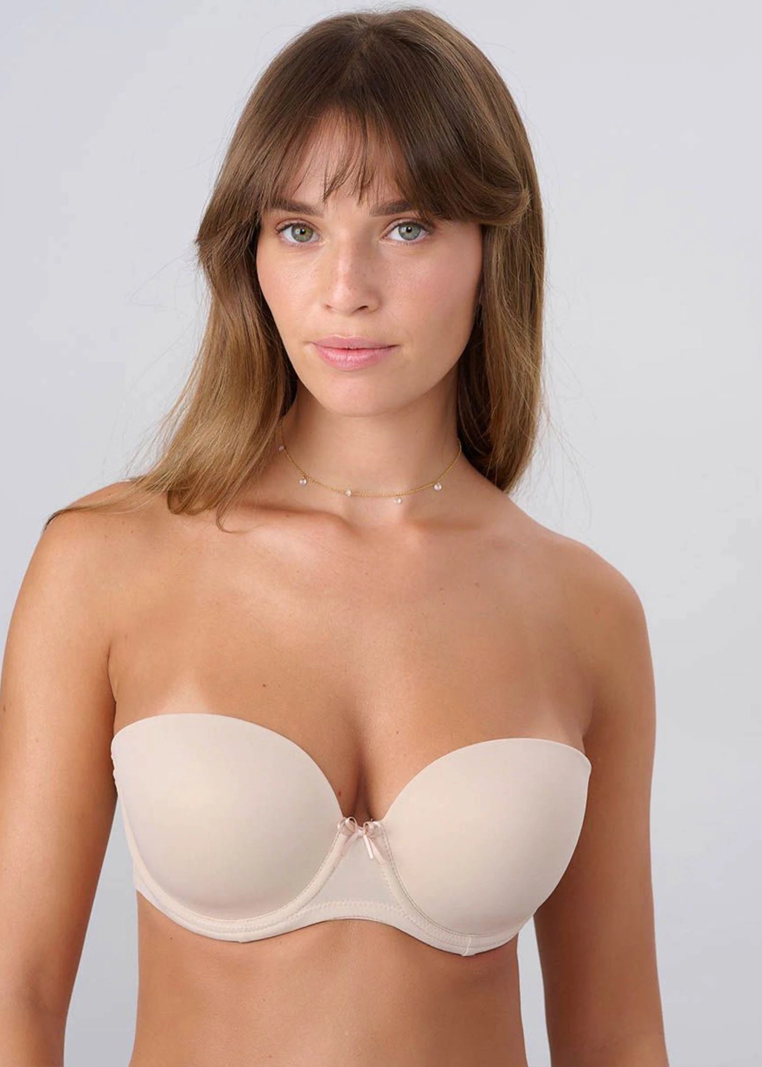 חזיית סטרפלס מרופדת עם ברזלים וגב סיליקון שקוף בז' - לויטקס Levitex