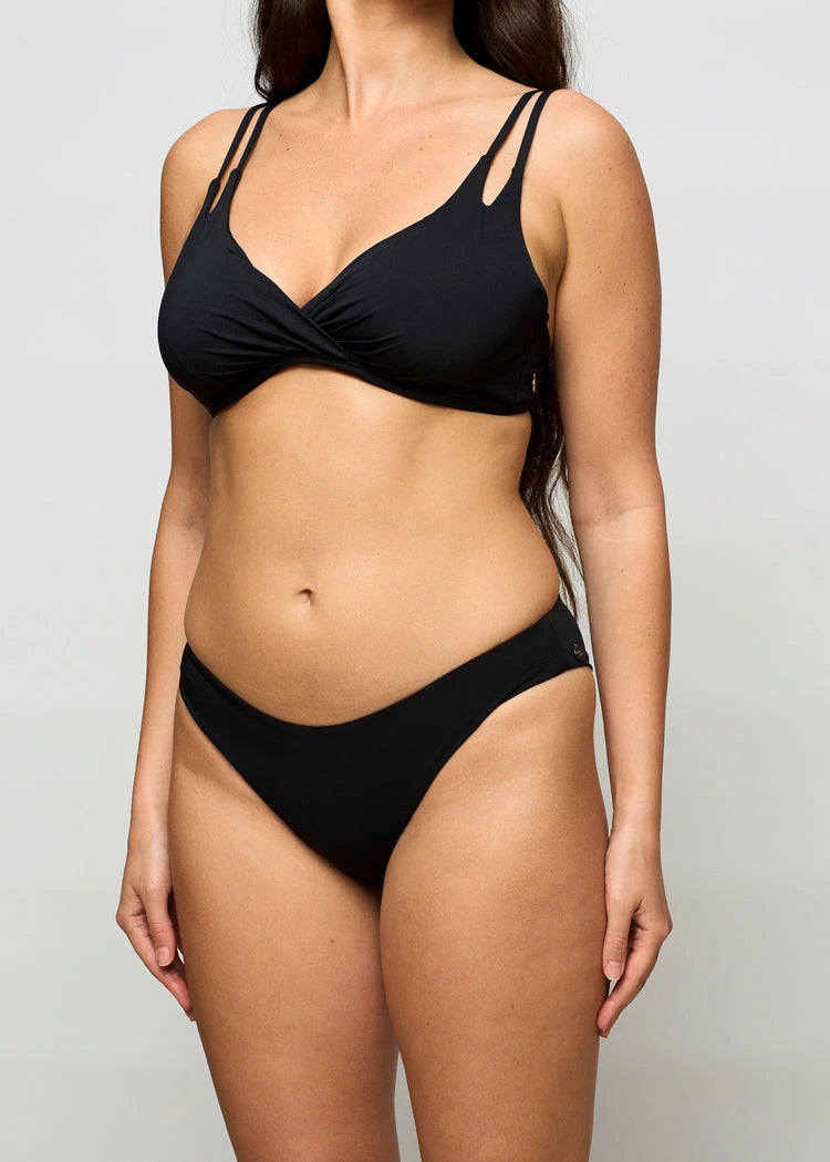 תחתון בגד ים קלאסי שחור - לויטקס Levitex