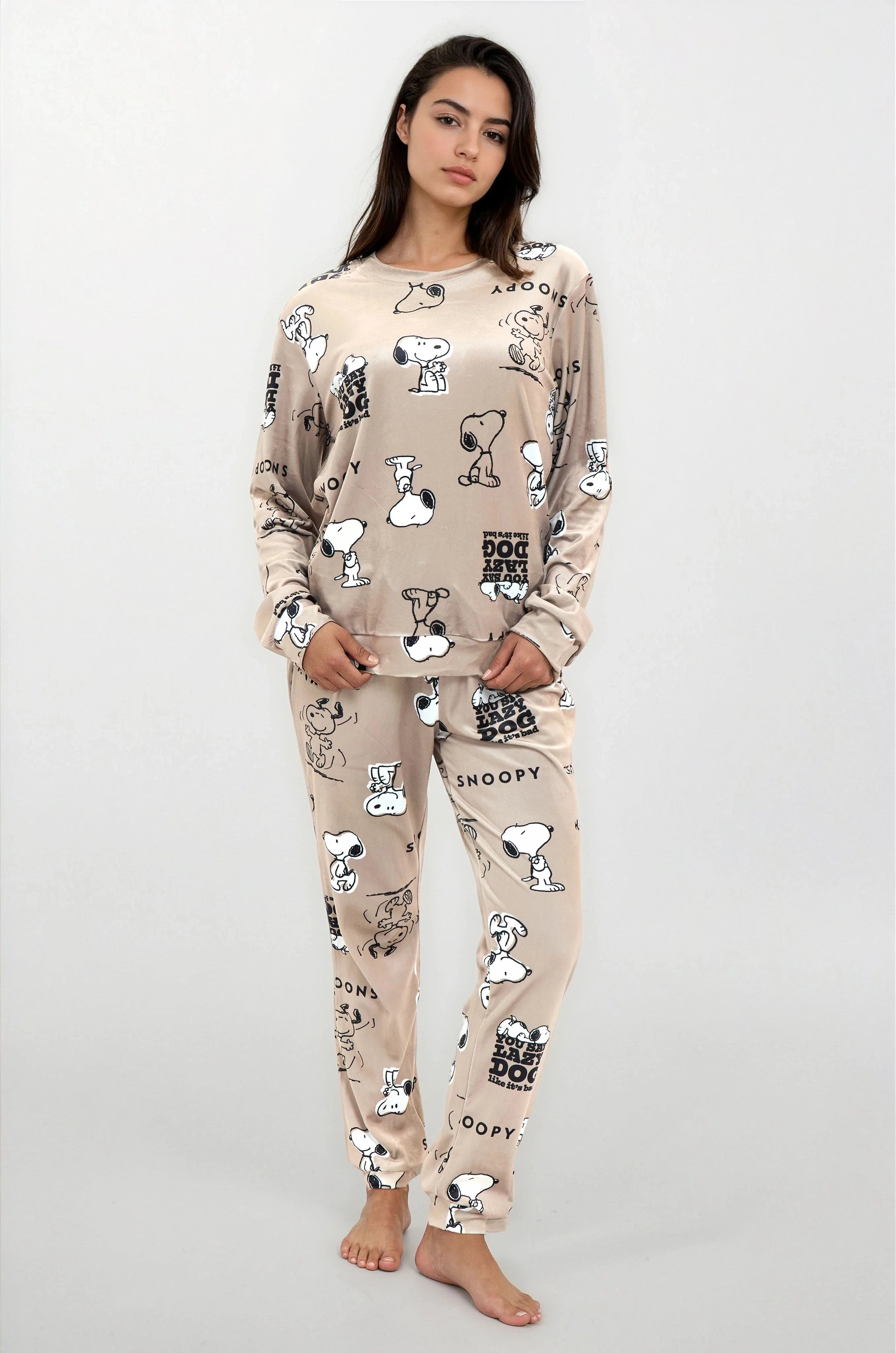 פיג'מה נשים סופטי ניקי SNOOPY בז' אופק חול ים