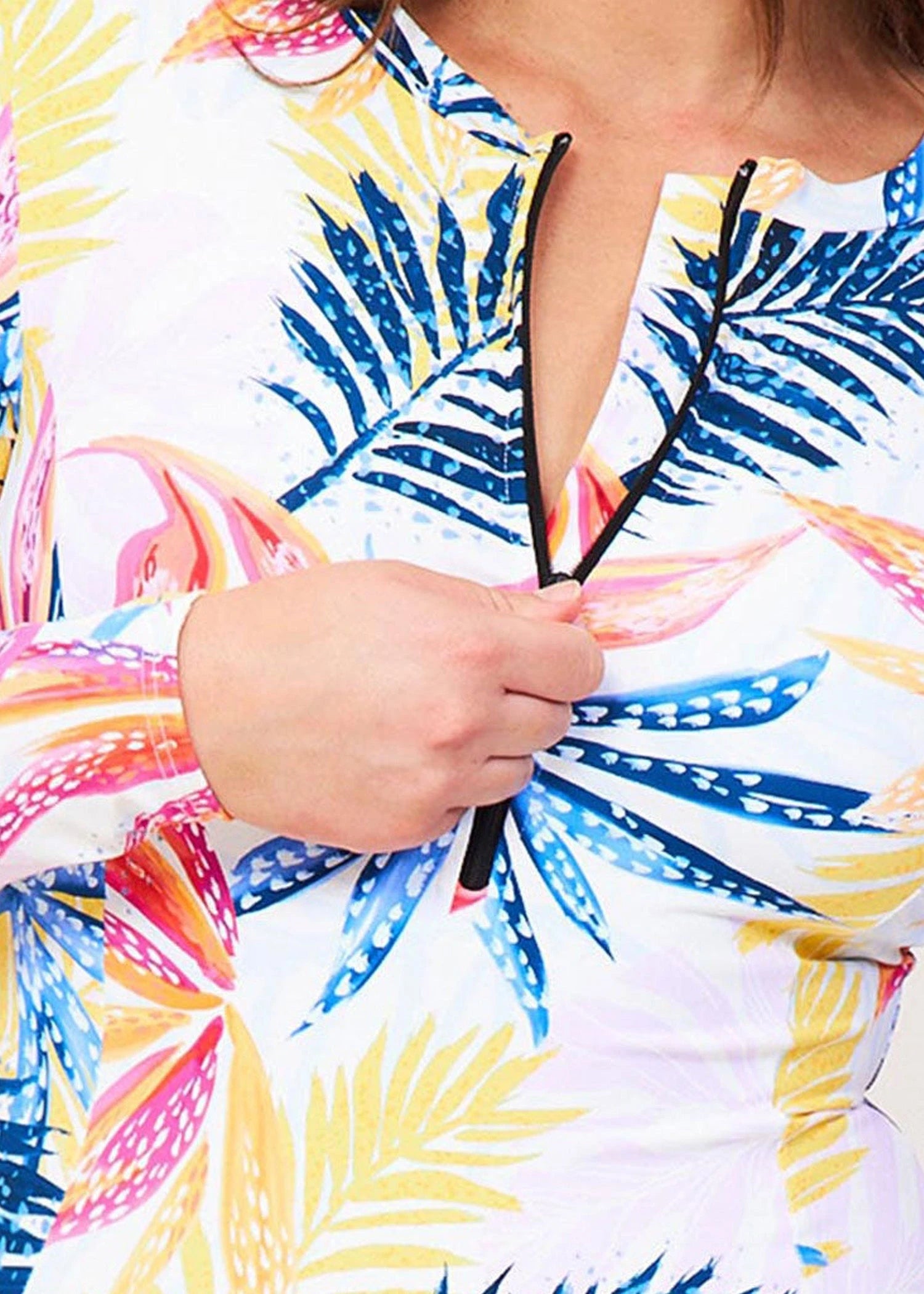 בגד ים שרוול ארוך הדפס טרופי/לבן - לויטקס Levitex