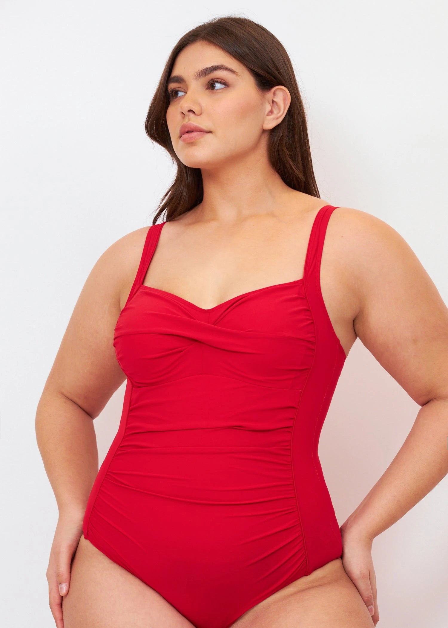 בגד ים שלם מחטב כיווצים אדום - לויטקס Levitex