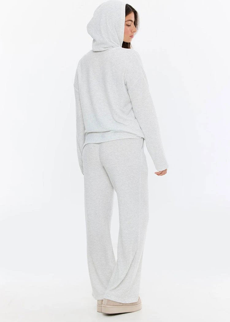 חליפת פנאי ויסקוזה וופל אפור בהיר אינטימה