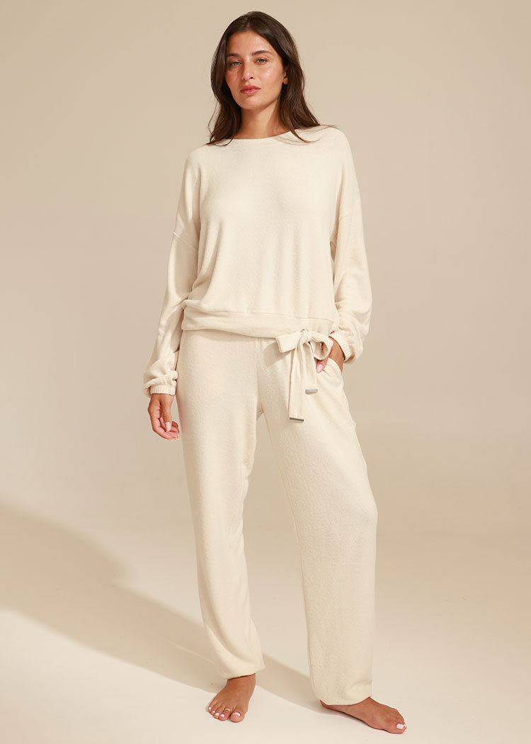 סט סריג רך טופ בלוזון ומכנס ג’וגר OFF WHITE