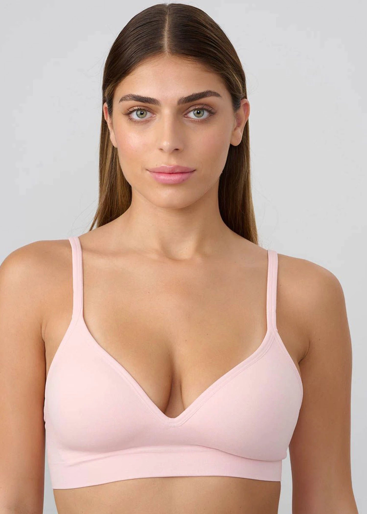 חזייה ללא ברזל וללא תפר בצבע ורוד פמינה - לויטקס Levitex
