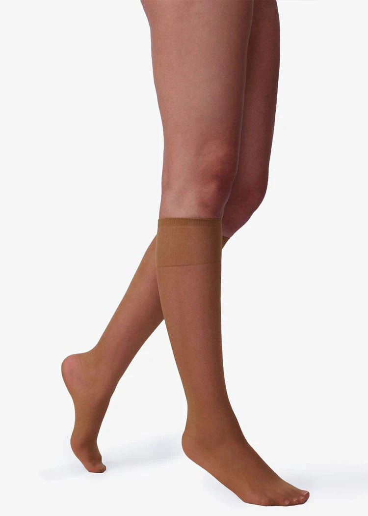 מארז 2 זוגות גרבי ברך עם מכפלת נוחות 40 דנייר ברונזה Femina