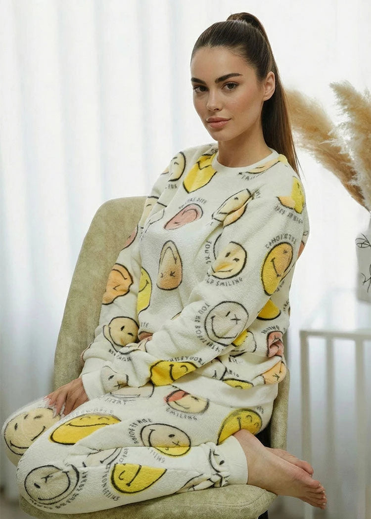 פיג'מה נשים פלנל פליז ניקי SMILEY הדפס שמנת