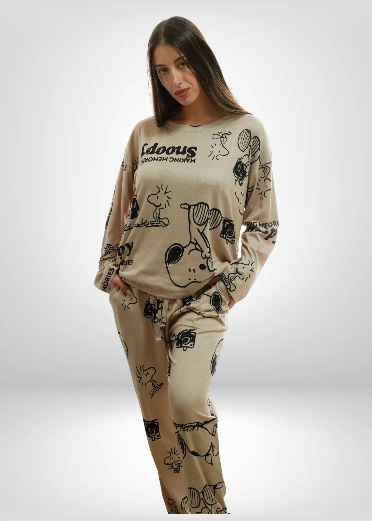 פיג'מה נשים ניקי האצ'י SNOOPY בז' אופק חול ים